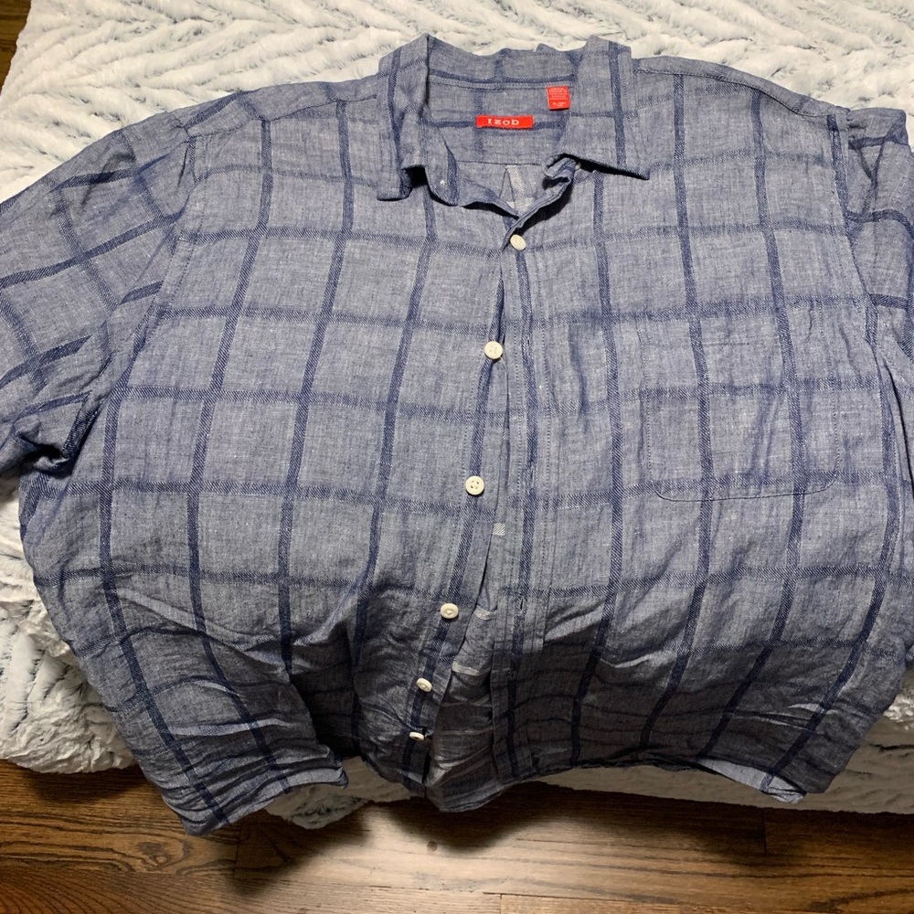 Men’s Short Sleeve Button Down